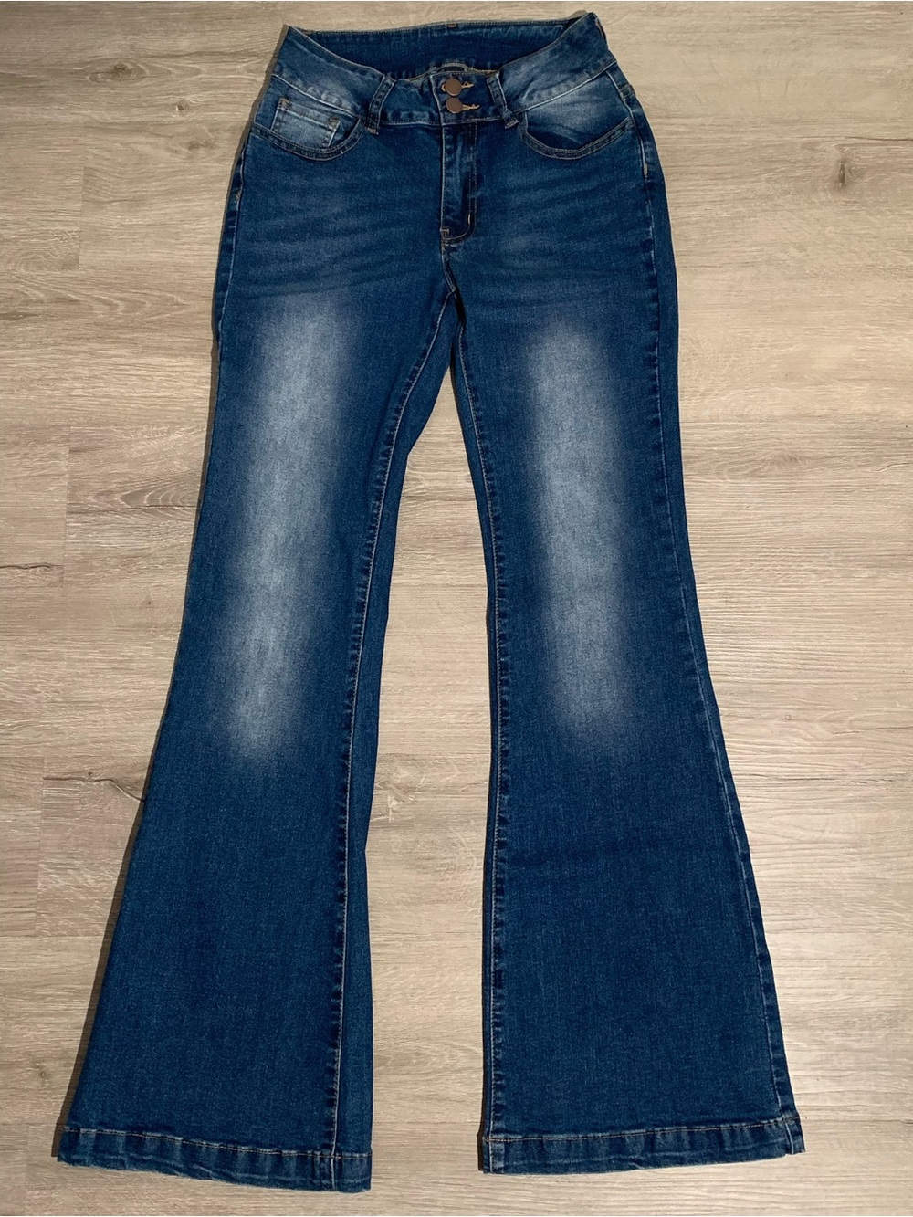 SHEIN Dark Blue Wide-Leg Flare Jeans